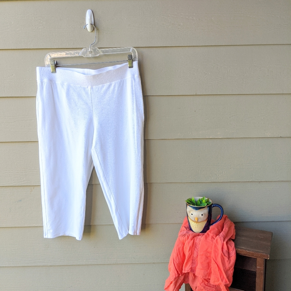 Eileen Fisher White Capris